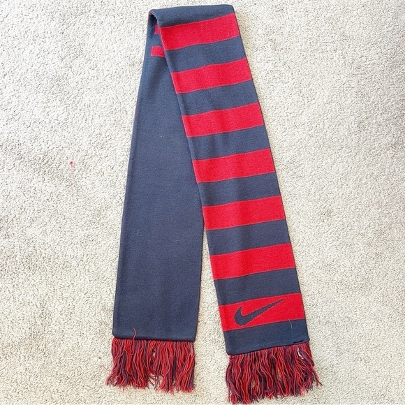 Nike Unisex Scarf Rectangle USA Soccer USMNT Acrylic Tassels Blue Red Reversible - Picture 6 of 9